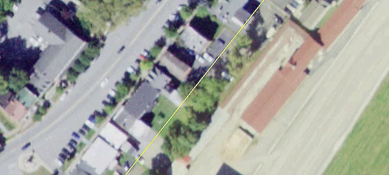 198 Main St