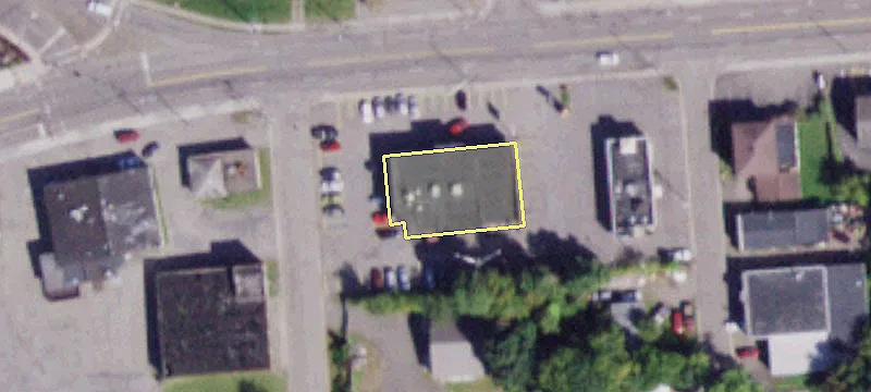 3000 Main St