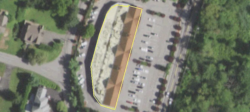 575 Main St