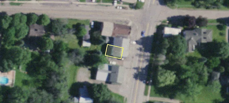 2706 Main St