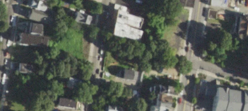 250 Woodworth Ave