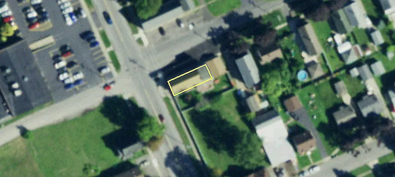 869 Oliver St