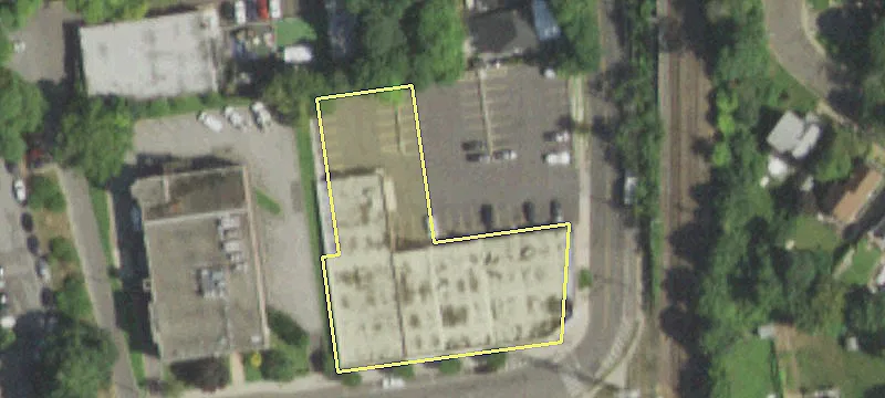 281-301 Warner Ave Ave