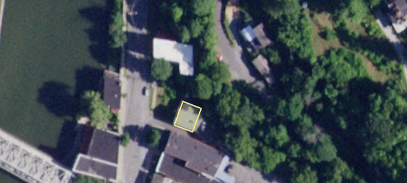 13 Williams St