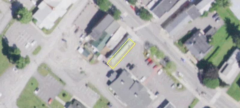309 Main St