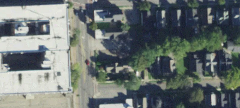1136 Clinton Ave