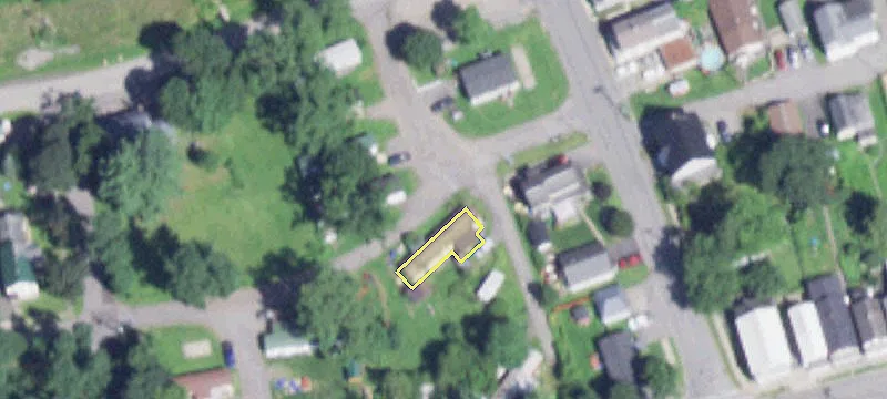 5 Cemetery St