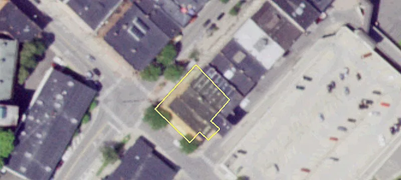 142-146 Main St