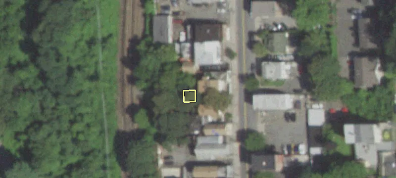 114 Ferris Ave