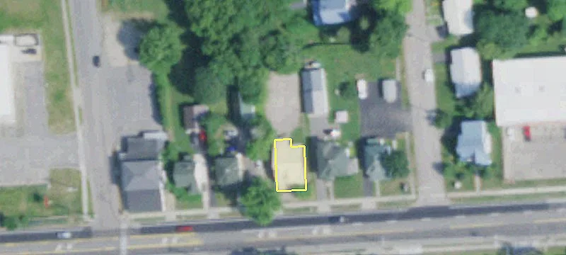 261 Main St