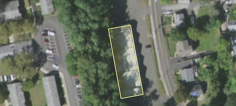 8 Waldron Ave