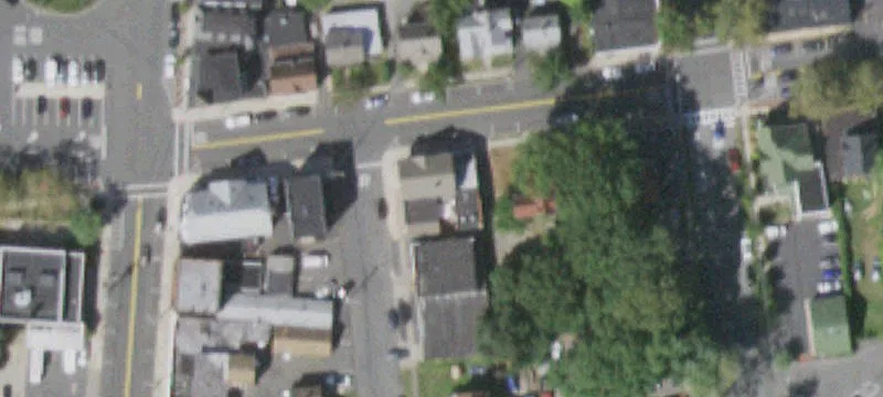 19 Main St