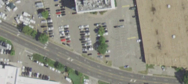 32 Service Rd