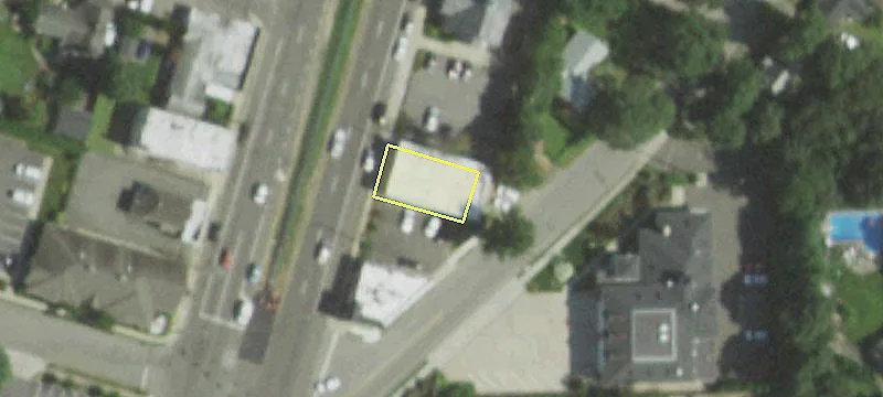 702-704 Walt Whitman Rd