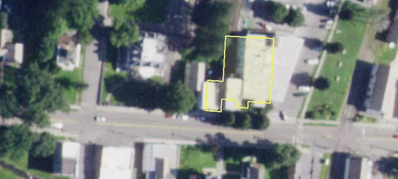1014 Main St