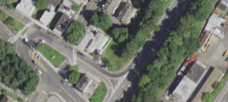 413 Ashford Ave