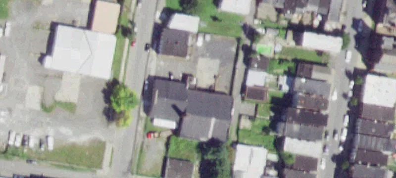 274 2nd St