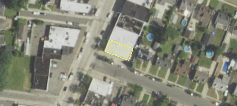 2445 Long Bch Rd