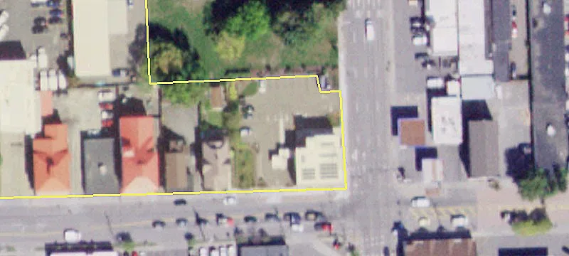 106 Mdw St