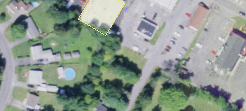 10 Dixon Rd