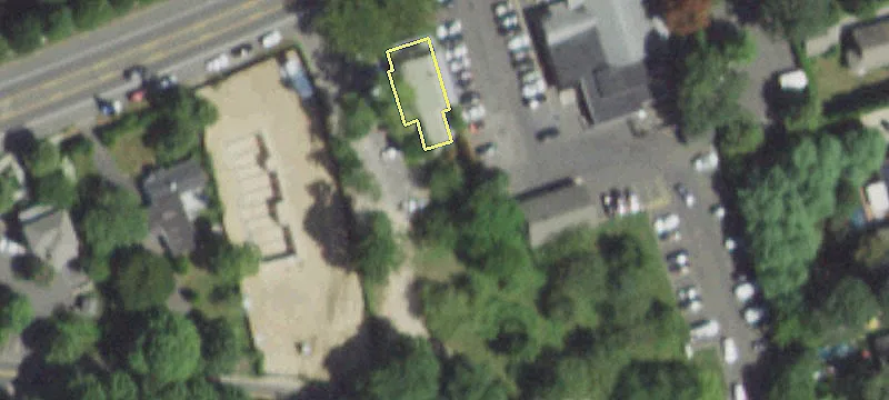 2195 Montauk Hwy