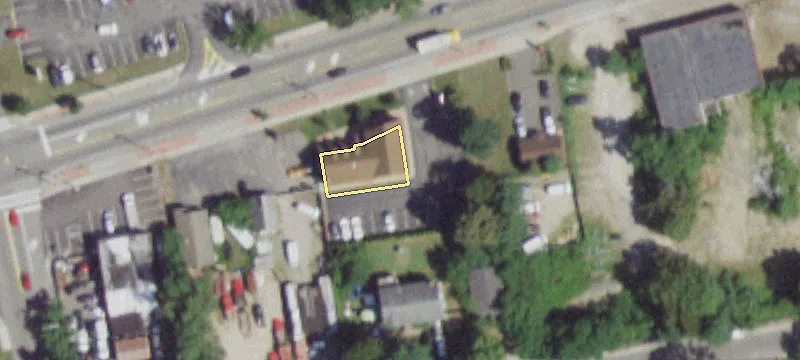1360 Montauk Hwy