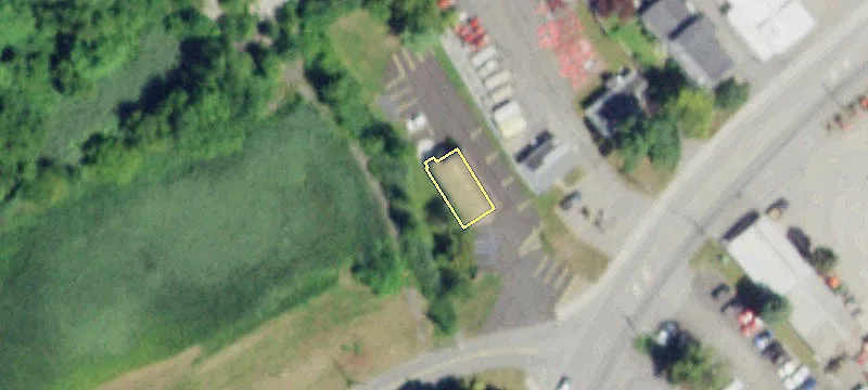120 Russell Rd
