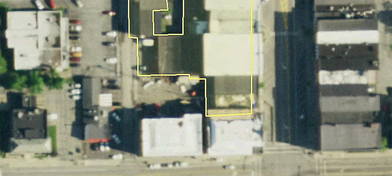 438 Main St
