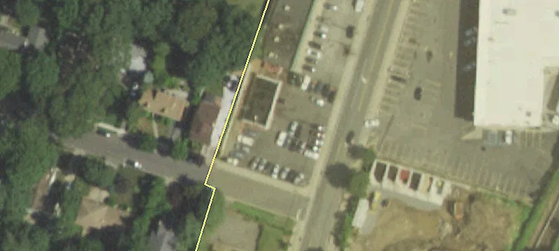 630 Woodfield Rd