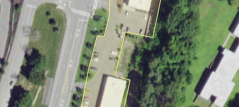 270 Troy Rd