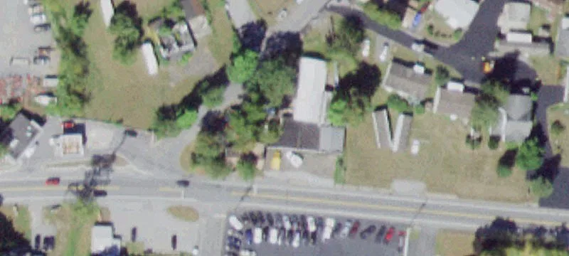 4 Sq Hl Rd