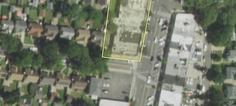 61 Covert Ave