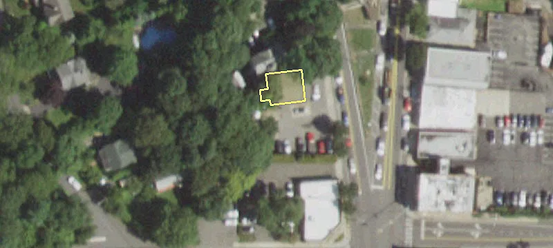 69 Laurel Rd