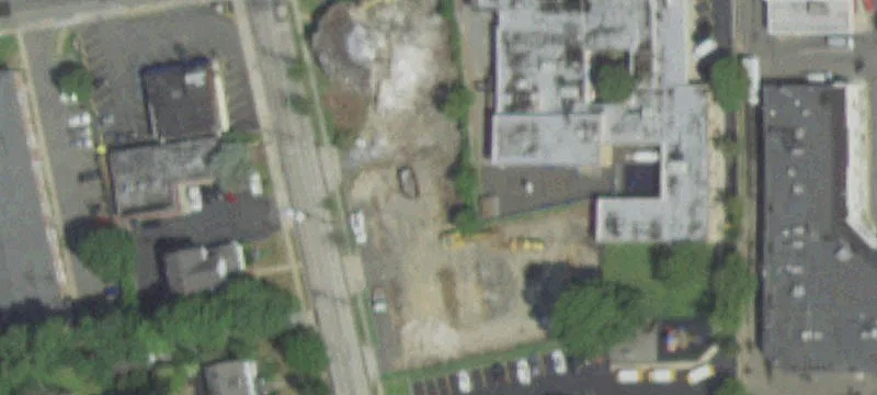 215 Merrick Rd