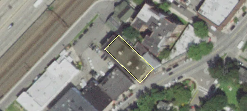 1975 Palmer Ave
