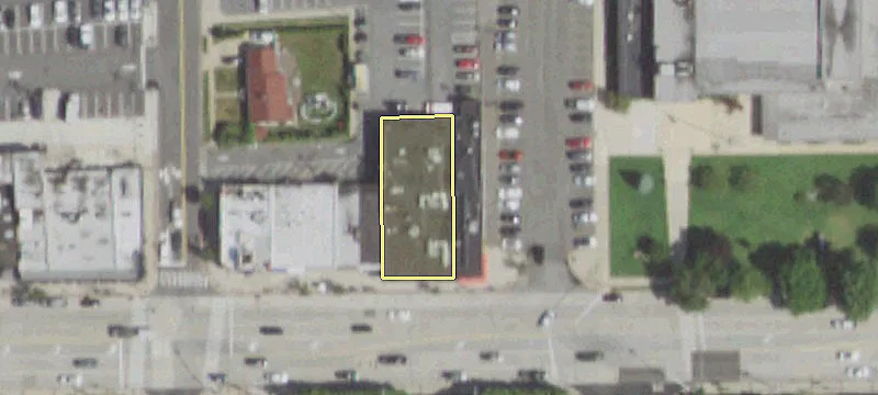 4913-4917 Merrick Rd