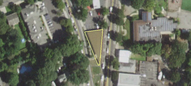 124 Laurel Rd