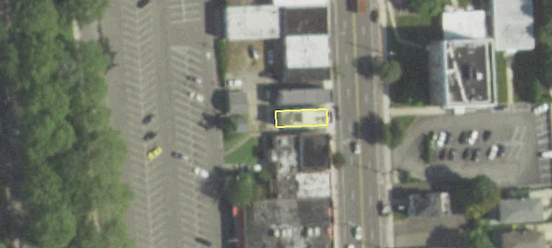 1860 Grand Ave