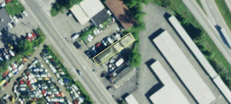 493 Young St