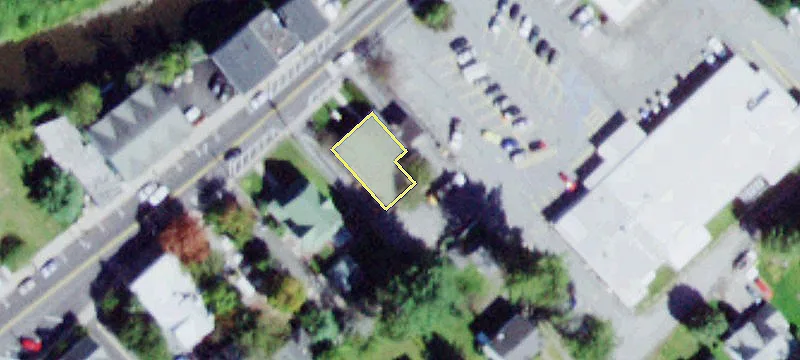 33 Main St