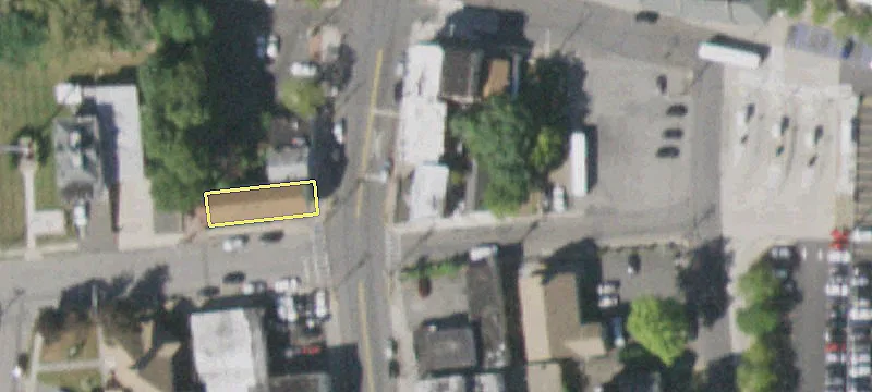 6 Main St