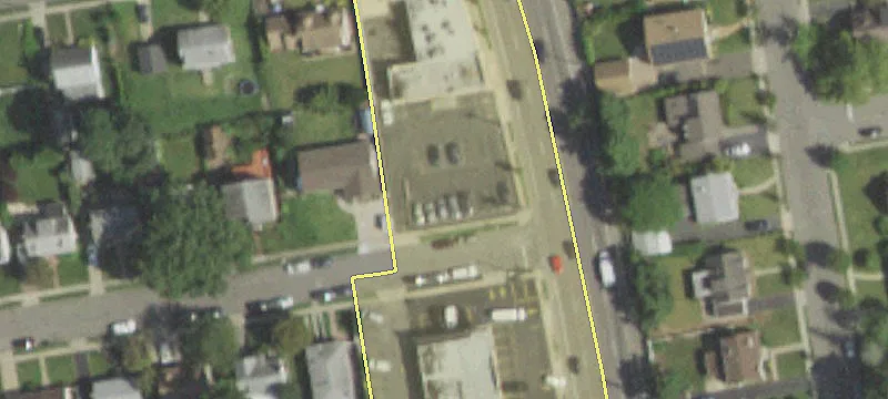 1111 Willis Ave