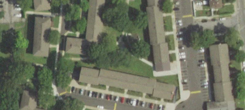160 Ctr Ave