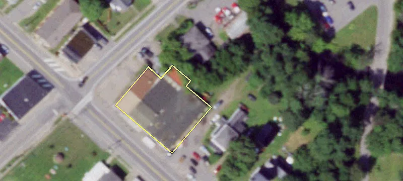 2968 Main St