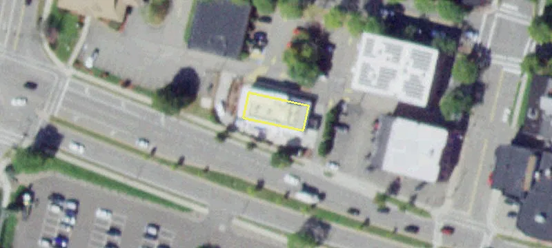 121 Denison W Pkwy