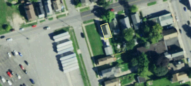 103 Robinson St