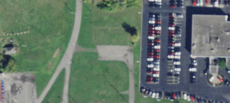 4702 Rdg Rd