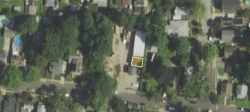 633 Wadleigh Ave