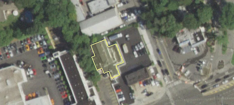 10 Middleneck Rd