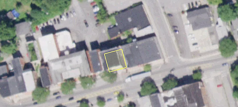 571 Main St